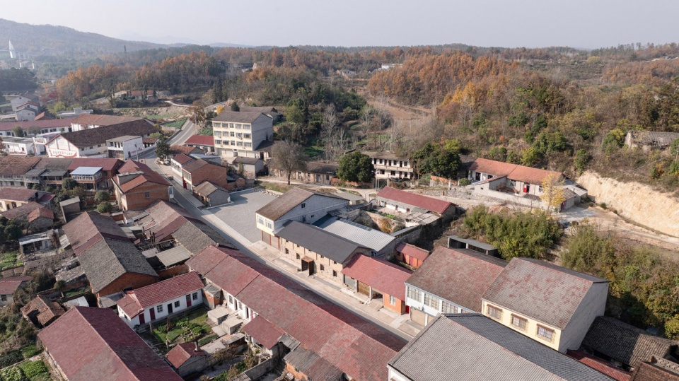 sui county hemei center by upa architects