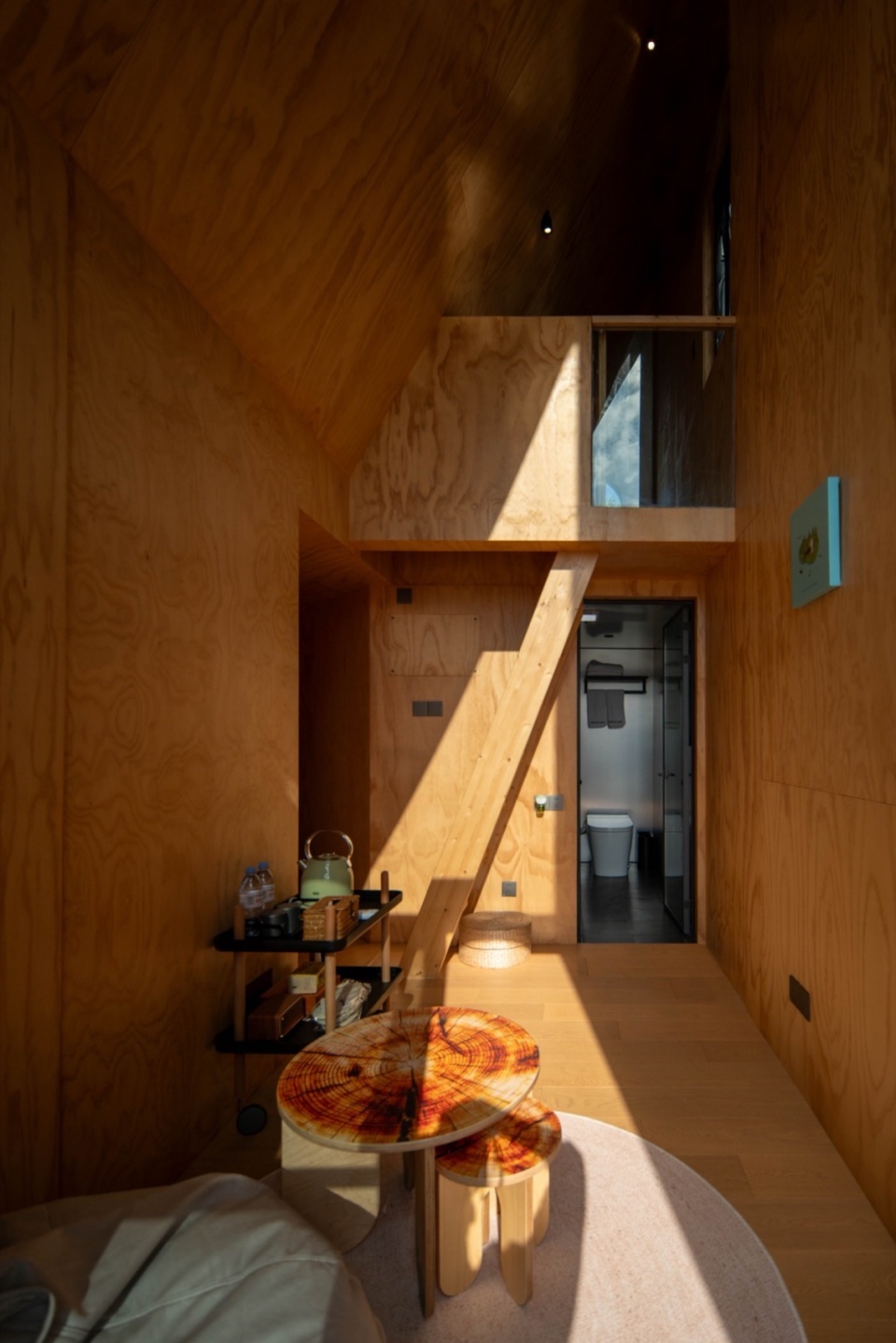 The Cabin of Sails
