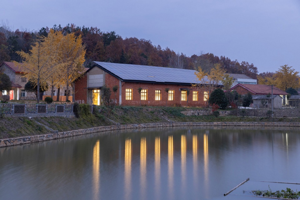 sui county hemei center by upa architects