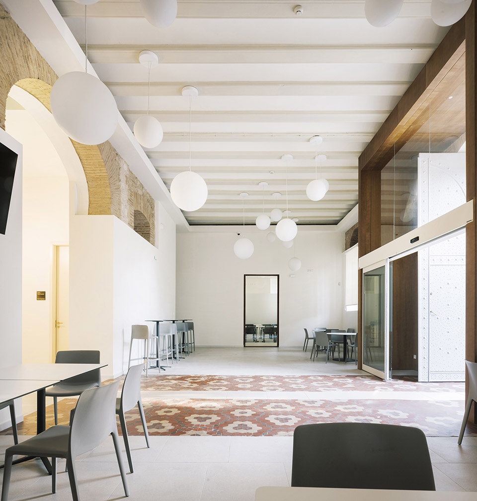 universidad europea turia campus by ramon esteve estudio