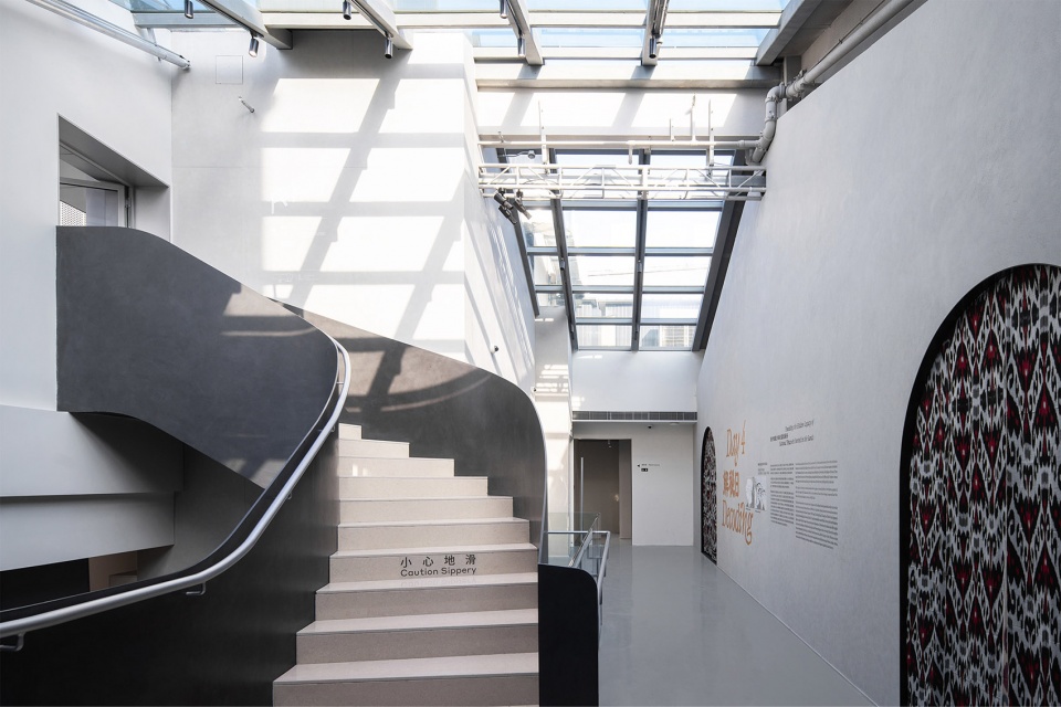 lafayette culture center renovation by they architects