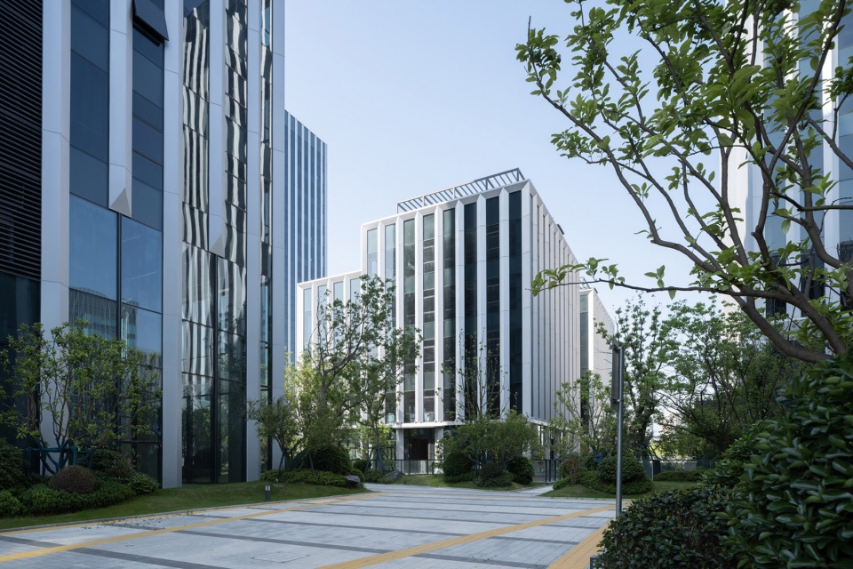 jiading yuanxiang lake central district landscape by weimar group