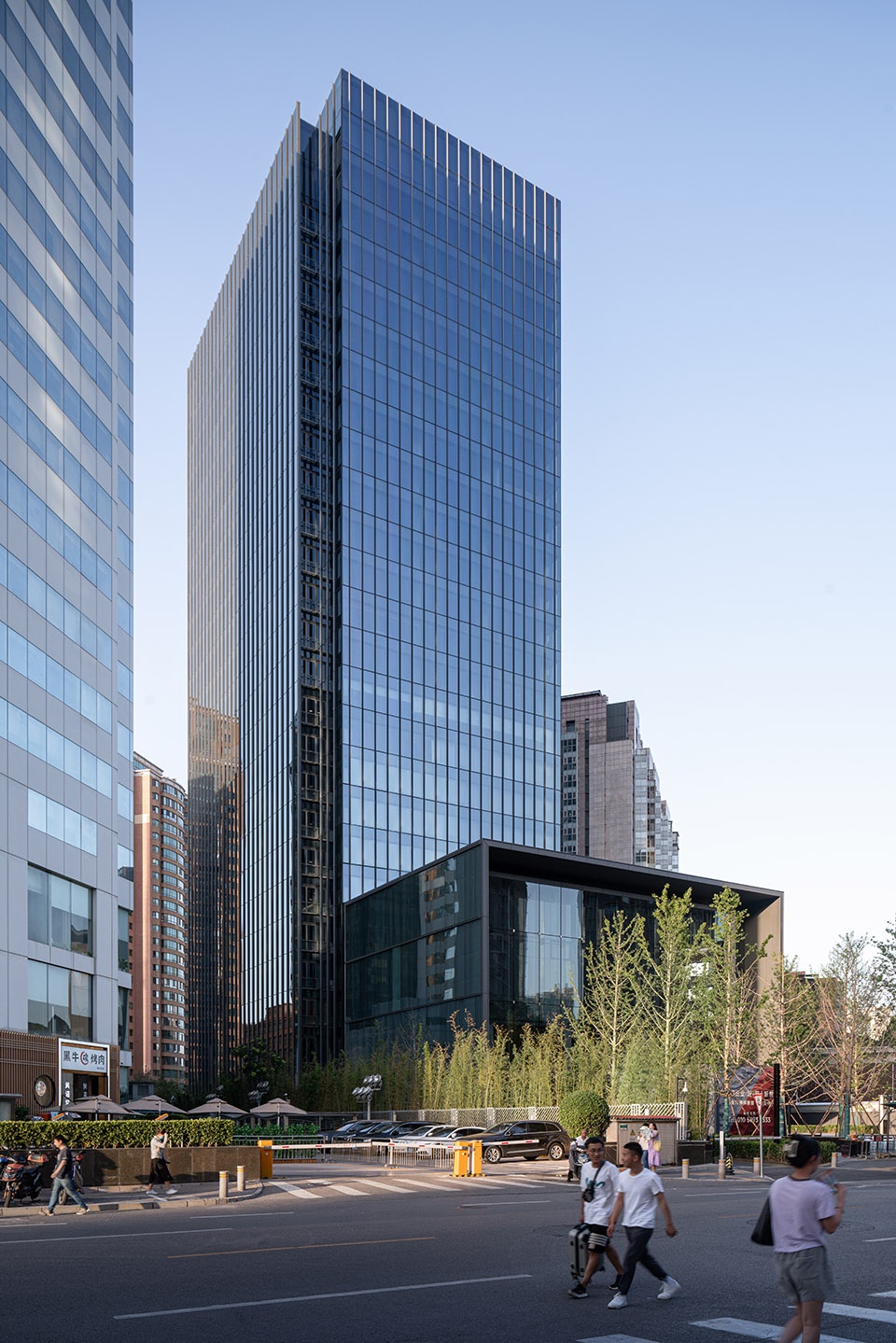 xiaoyun road 33 by vaas