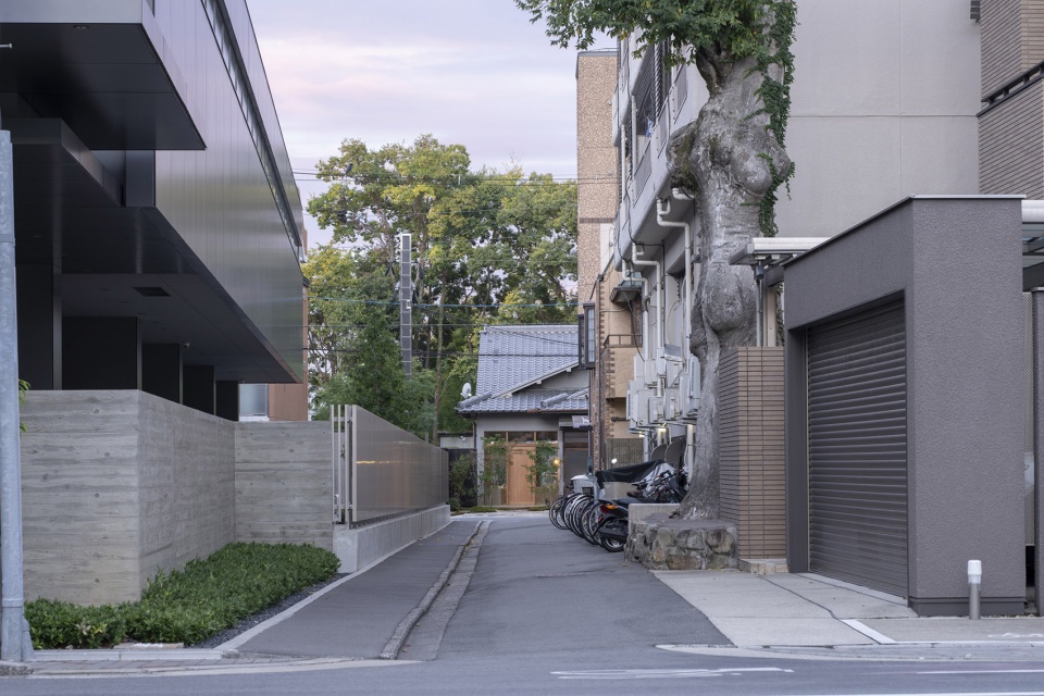 yasukawa hair salon by koyori architects