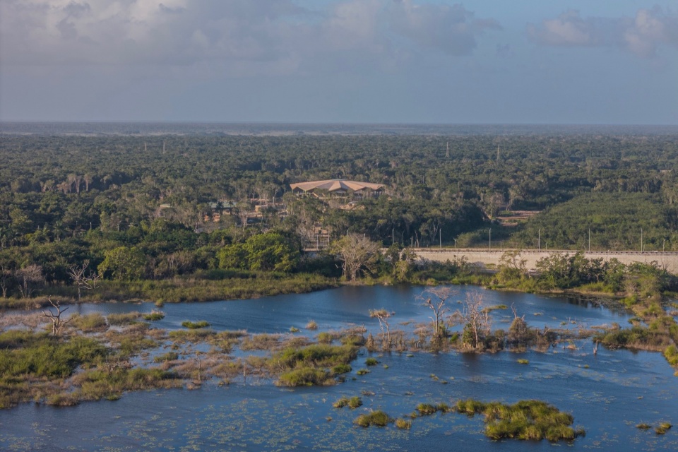 Parque Quintana Roo by AIDIA STUDIO