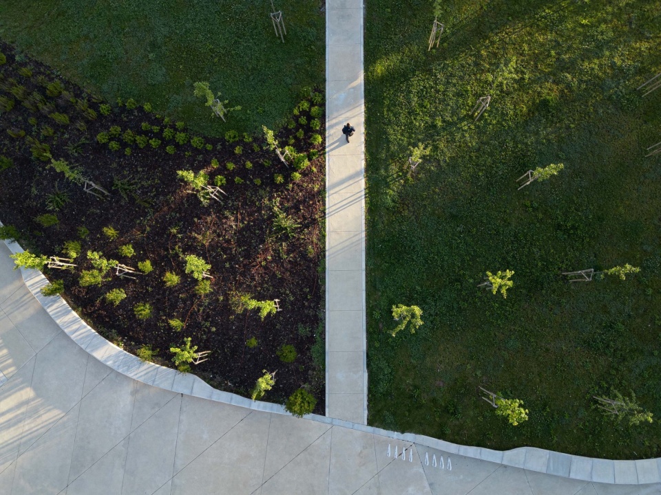 Parque Urbano Gondomar by PAULO MERLINI architects