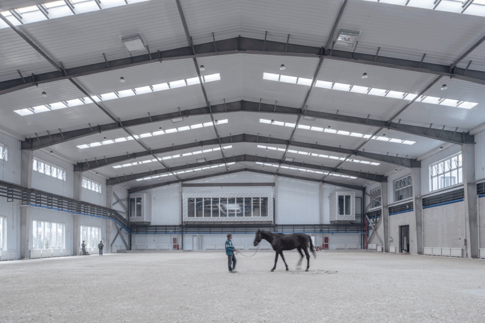 Yue Art Museum Yue Equestrian Hall by CU Office