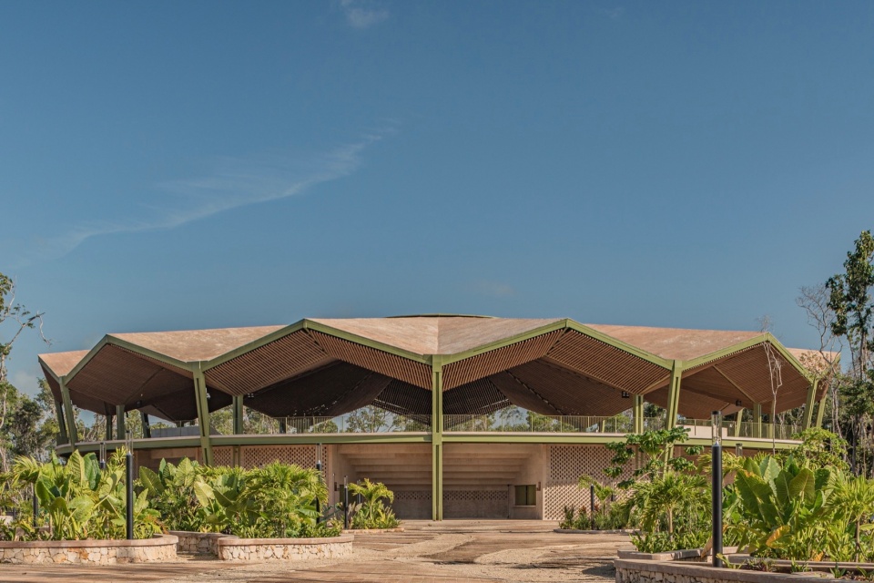 Parque Quintana Roo by AIDIA STUDIO