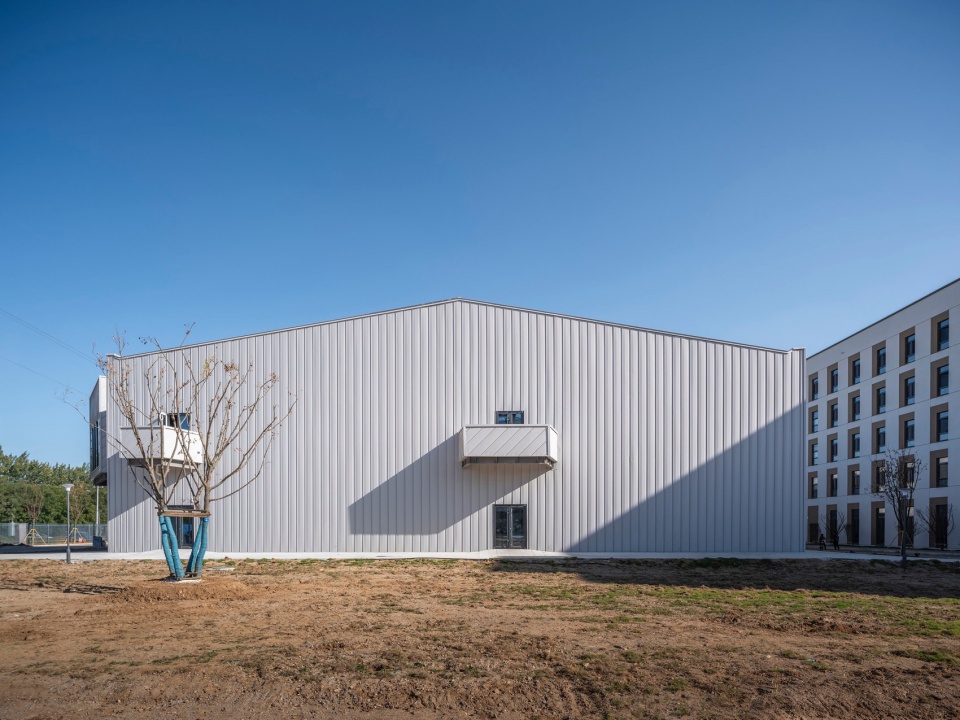 Yue Art Museum Yue Equestrian Hall by CU Office