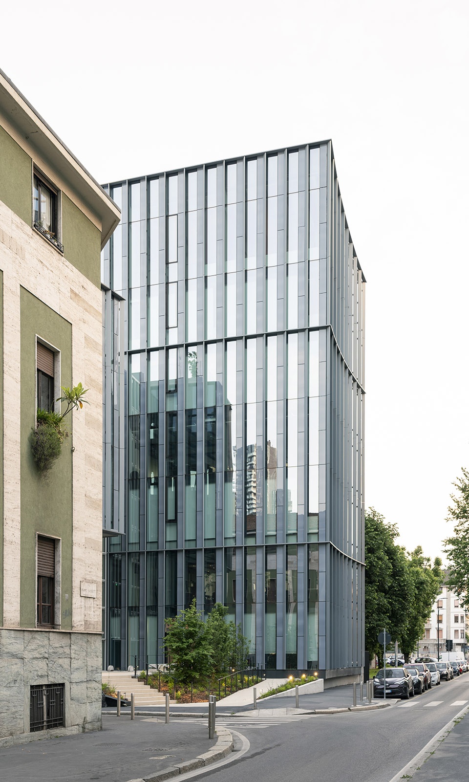 lybra office complex by park associati