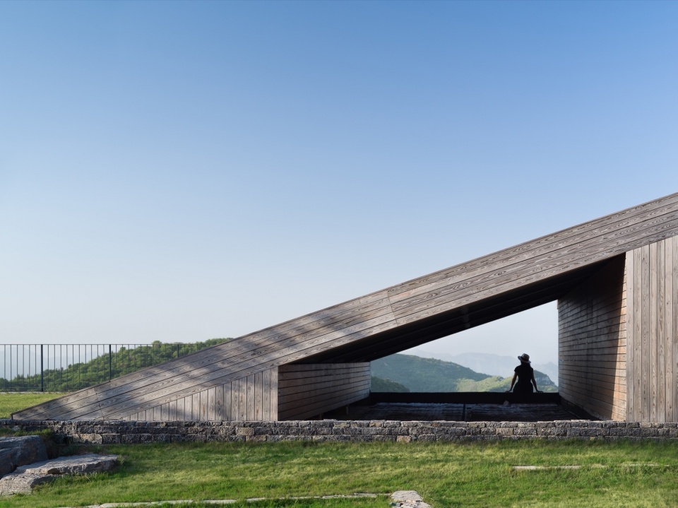 BRIGHT QI HOTELS RESORT by Ten on design