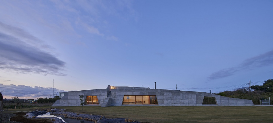 isumi villa by takeshi hosaka architects