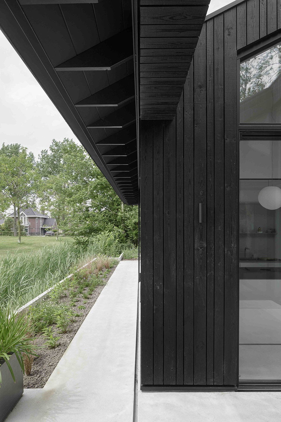 senior shelter by i29 architects