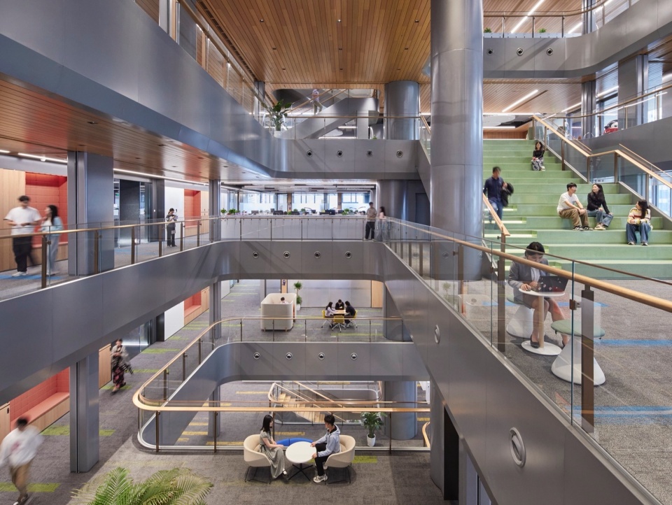 New Headquarters for WeBank by SOM