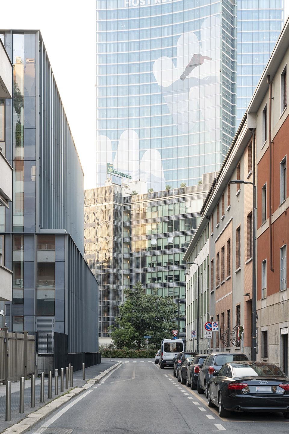lybra office complex by park associati