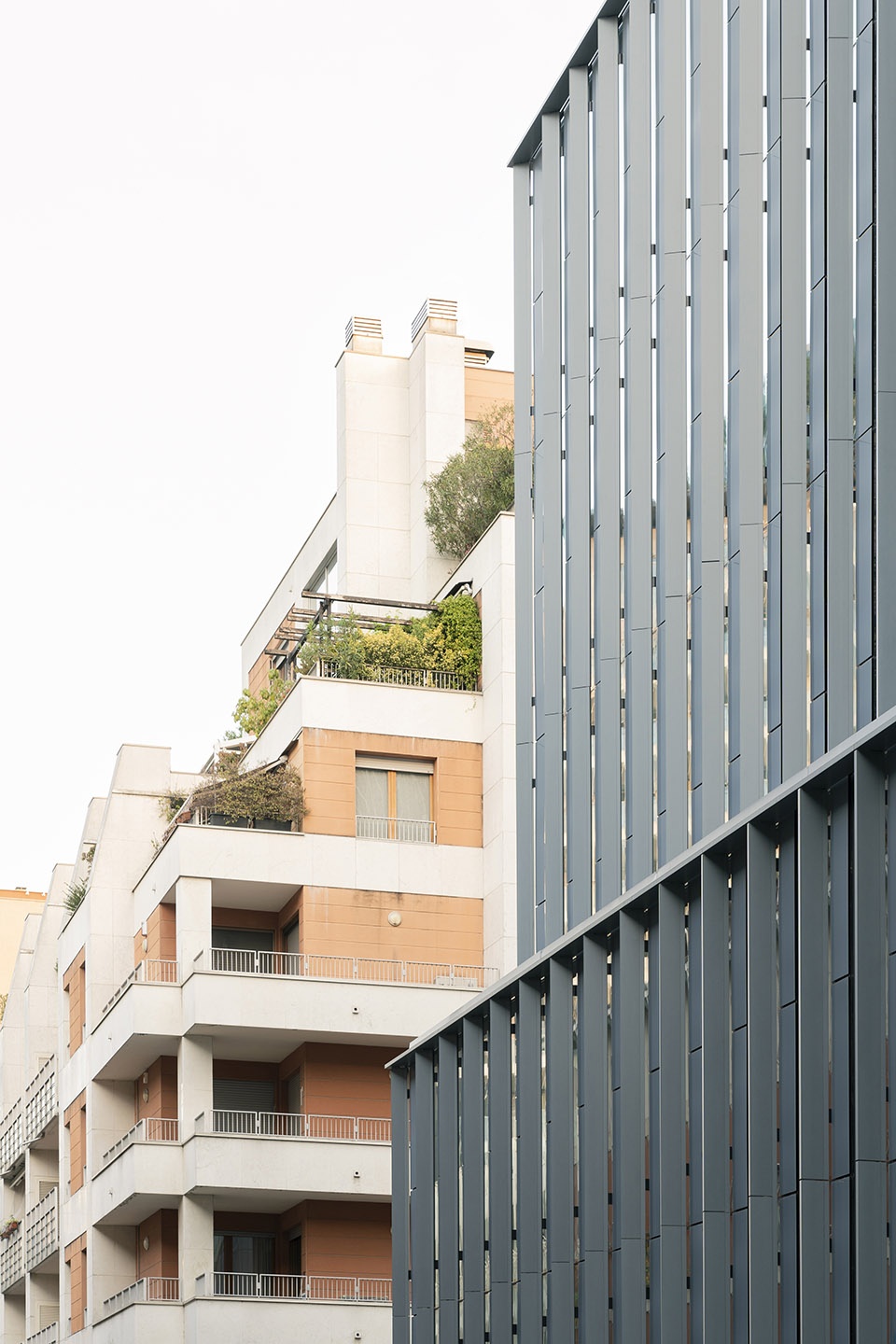 lybra office complex by park associati