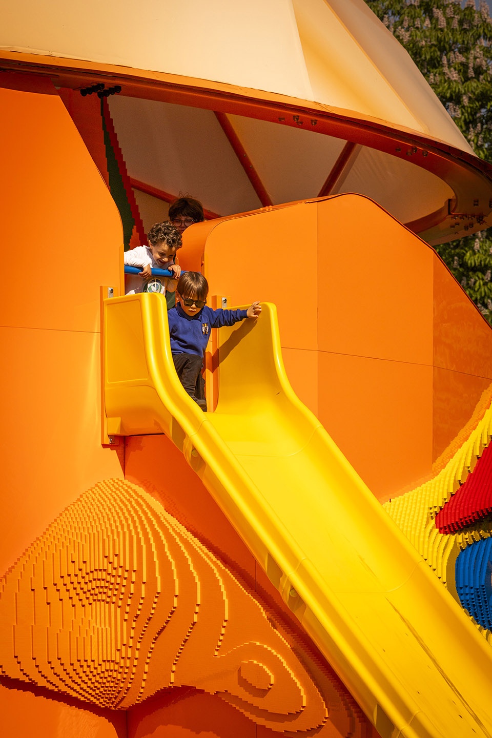play pavilion by peter cook studio crablab