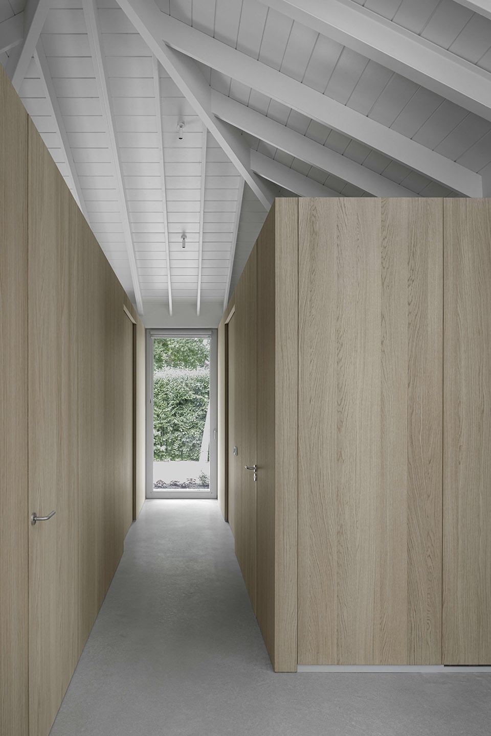 senior shelter by i29 architects