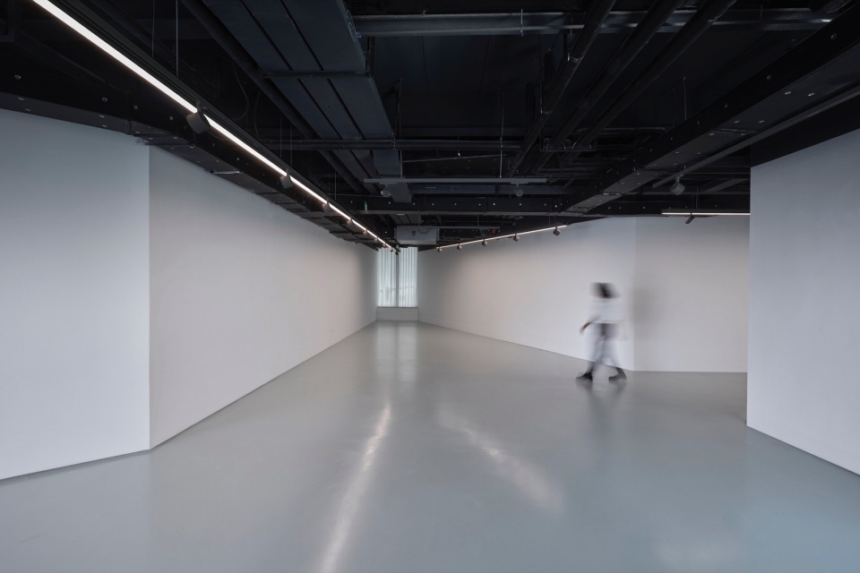 Yue Art Museum Yue Equestrian Hall by CU Office
