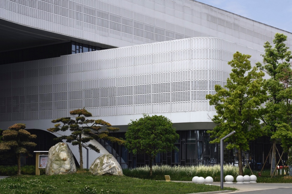 QIONALAI HOSPITAL OF TRADATIONAL MEDICINE