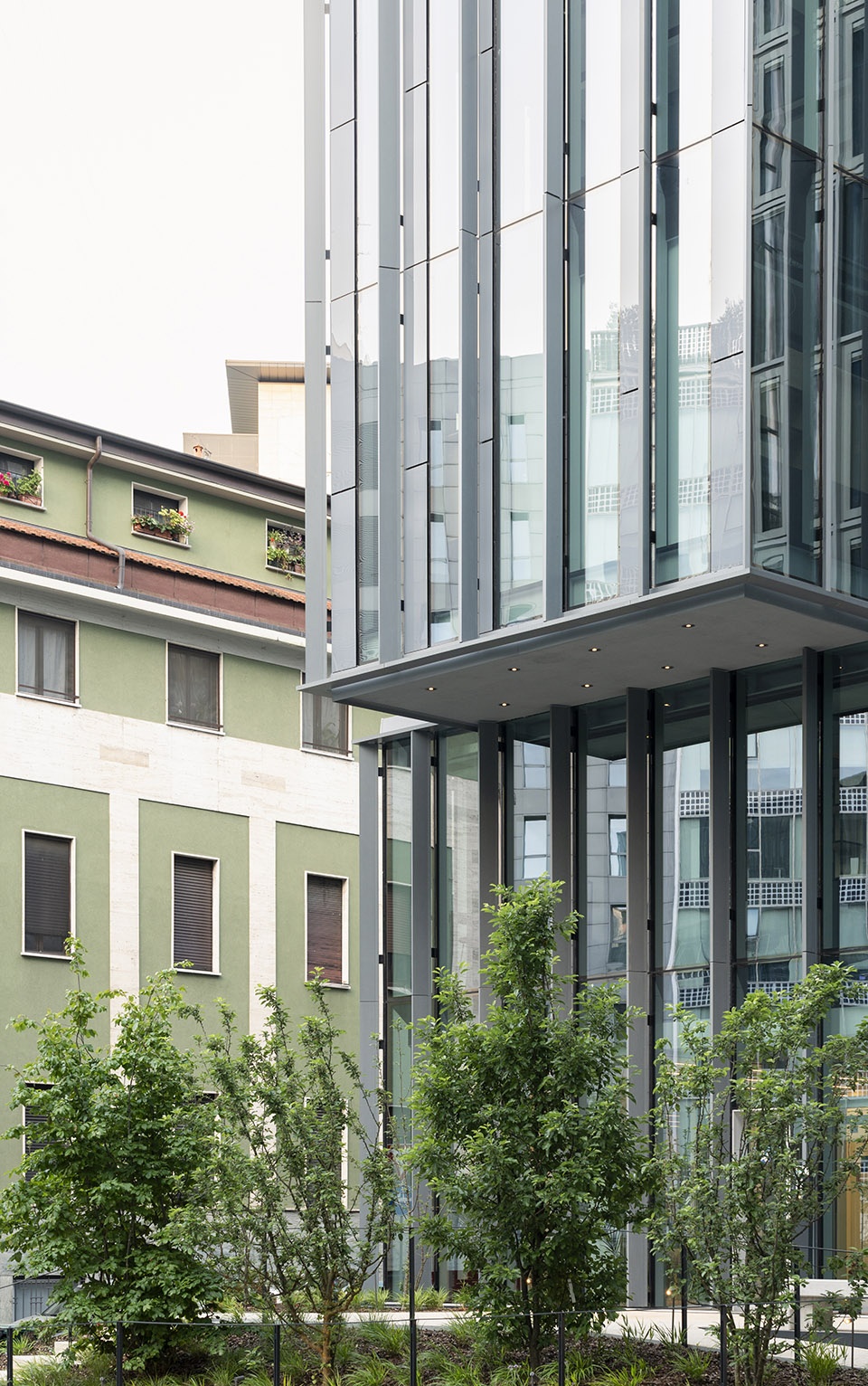 lybra office complex by park associati