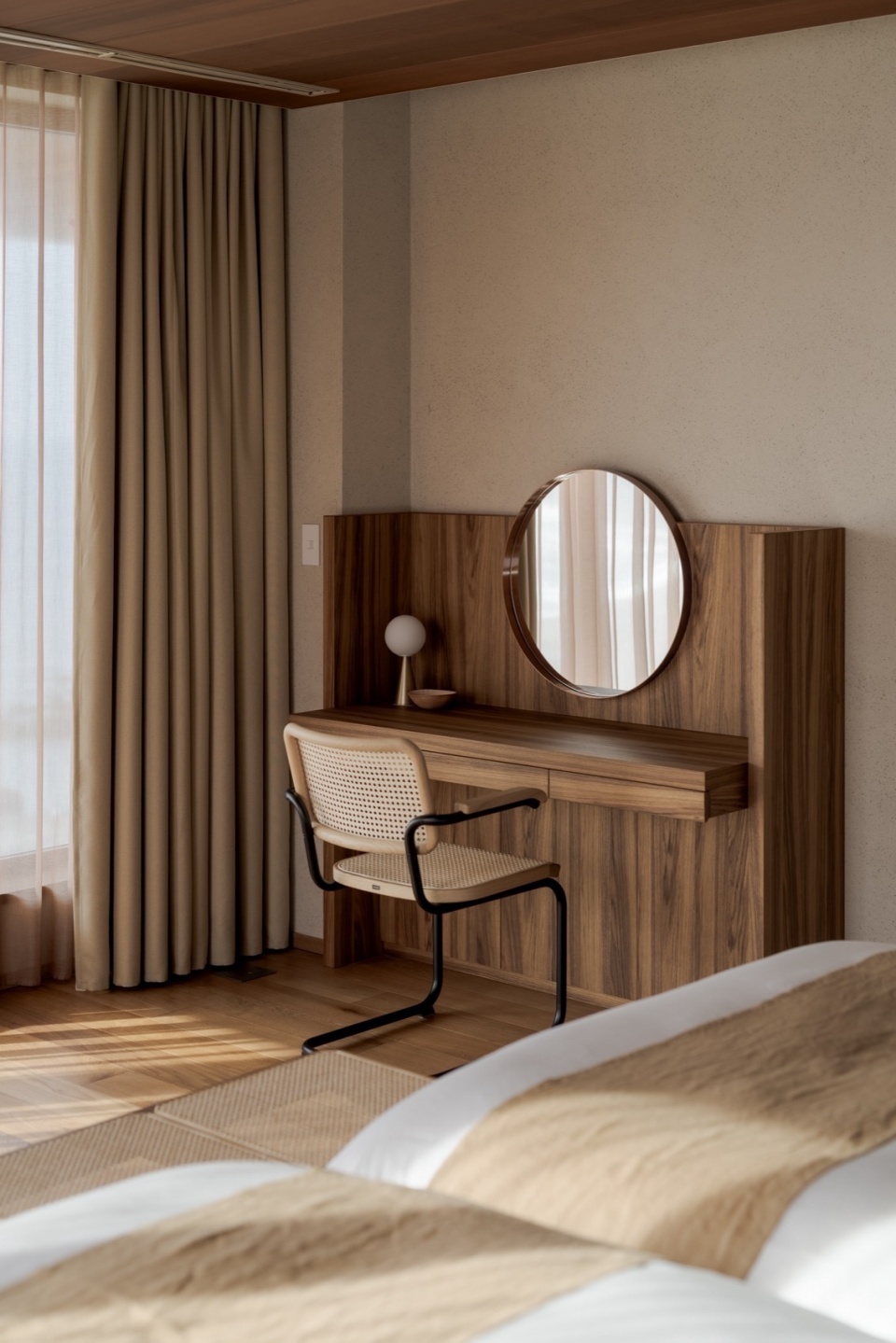 House in Yokosuka by REIICHI IKEDA DESIGN