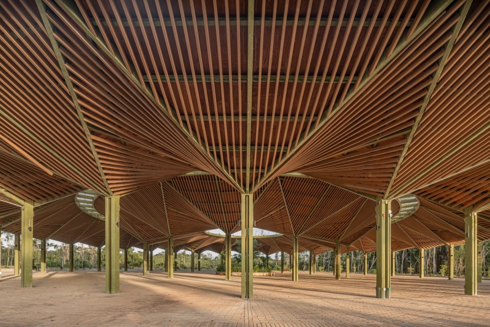 Parque Quintana Roo by AIDIA STUDIO