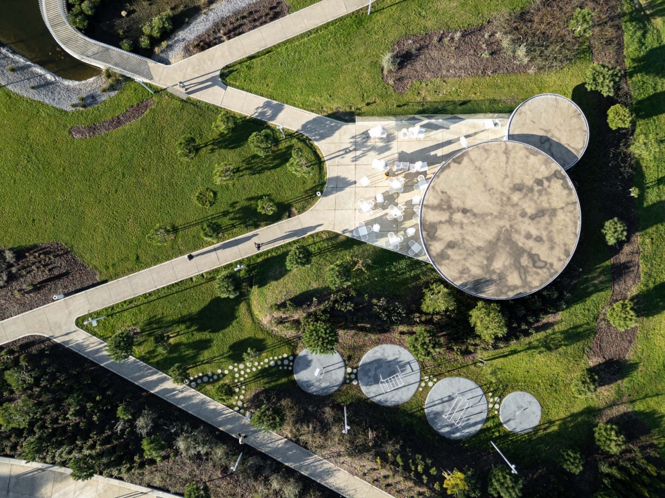 Parque Urbano Gondomar by PAULO MERLINI architects