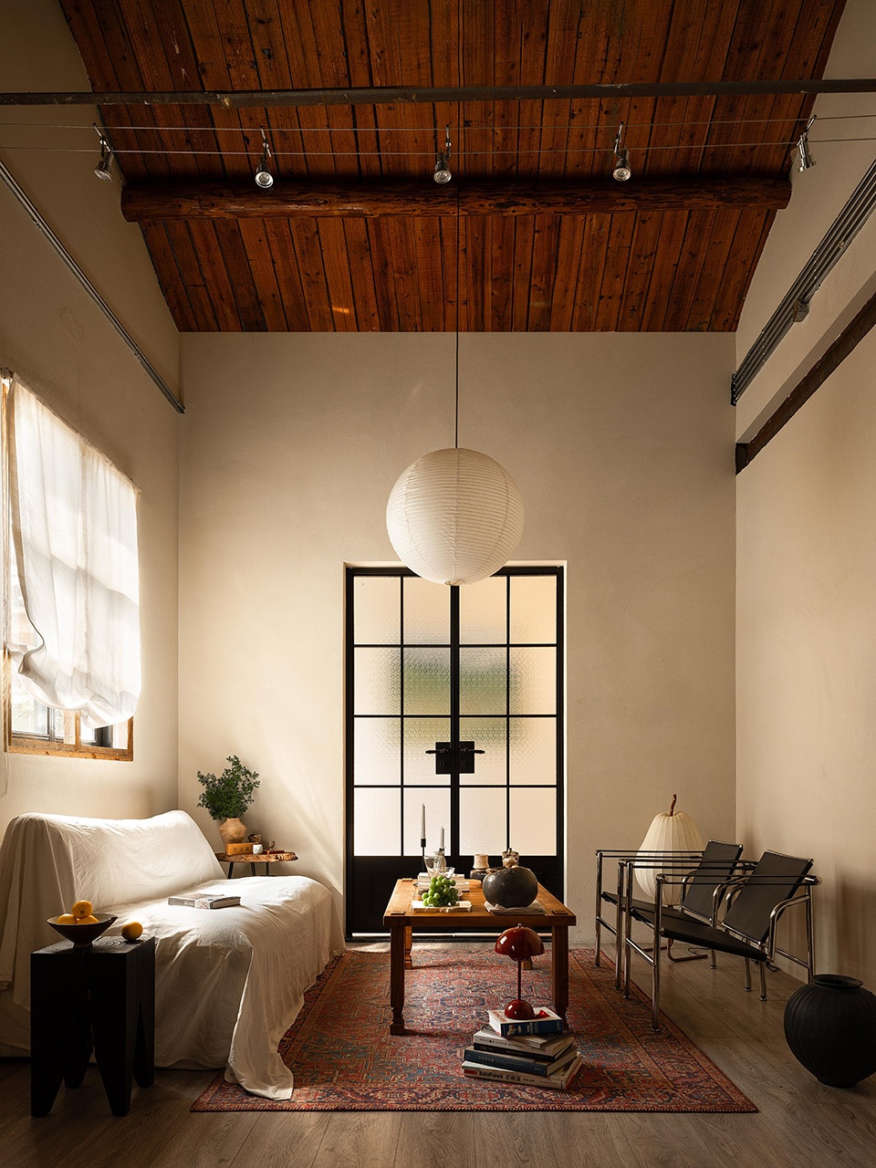 a new attempt to return to the street by endless design