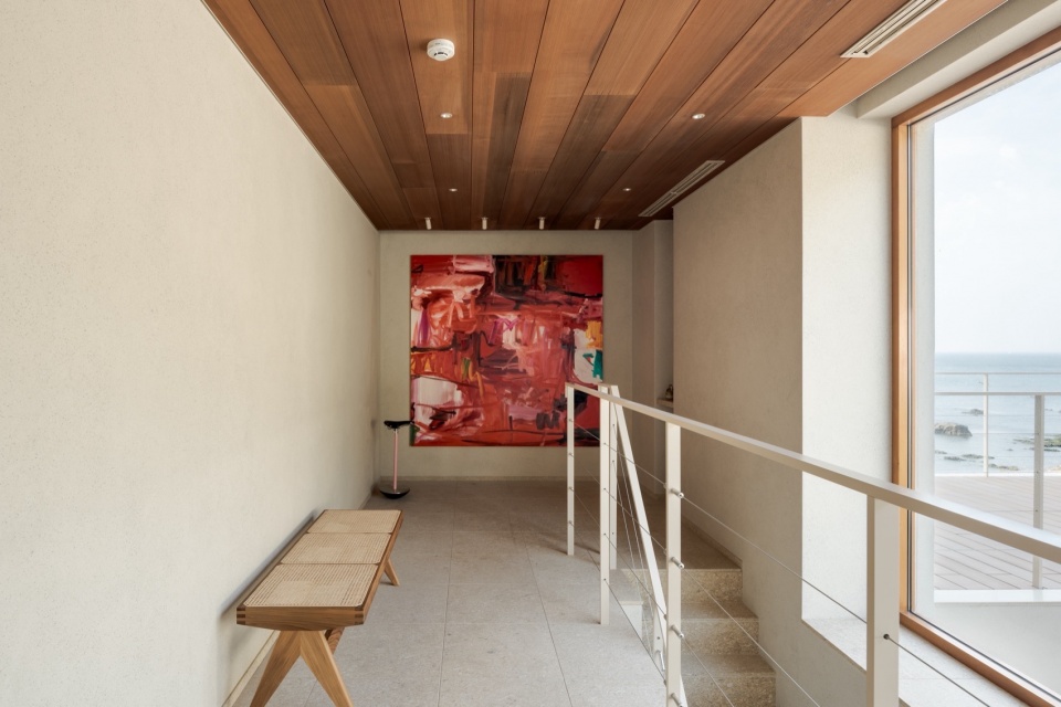 House in Yokosuka by REIICHI IKEDA DESIGN