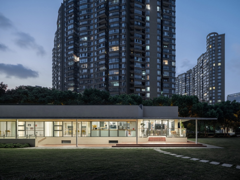 two public service station in gubei community by atelier archmixing