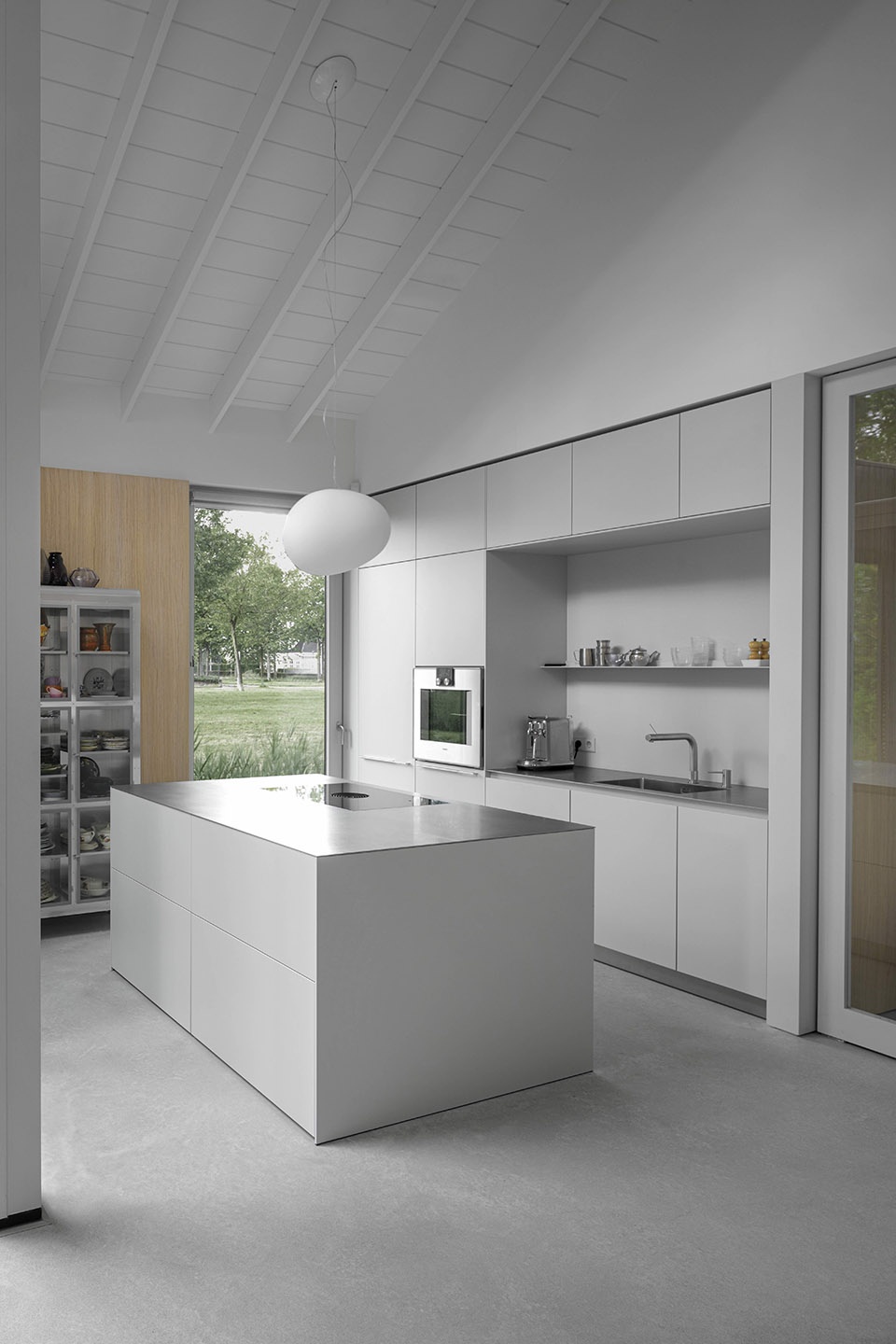 senior shelter by i29 architects