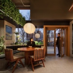 YIHE by BLEND DESIGN