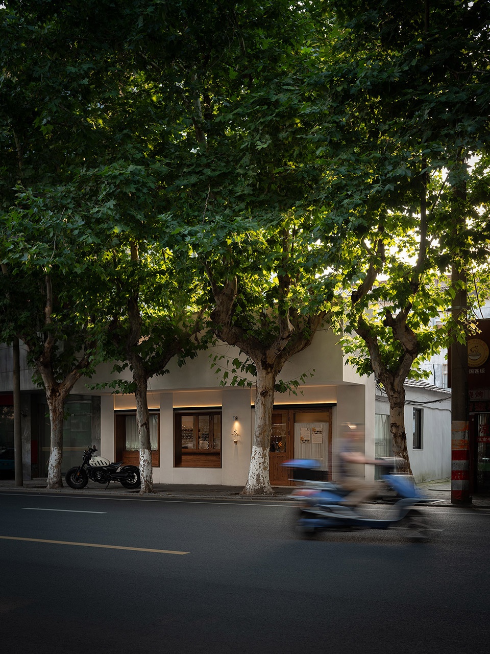 a new attempt to return to the street by endless design