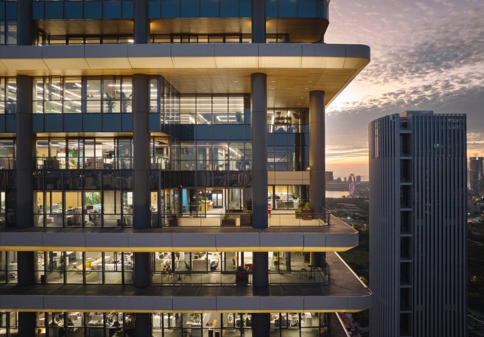 New Headquarters for WeBank by SOM