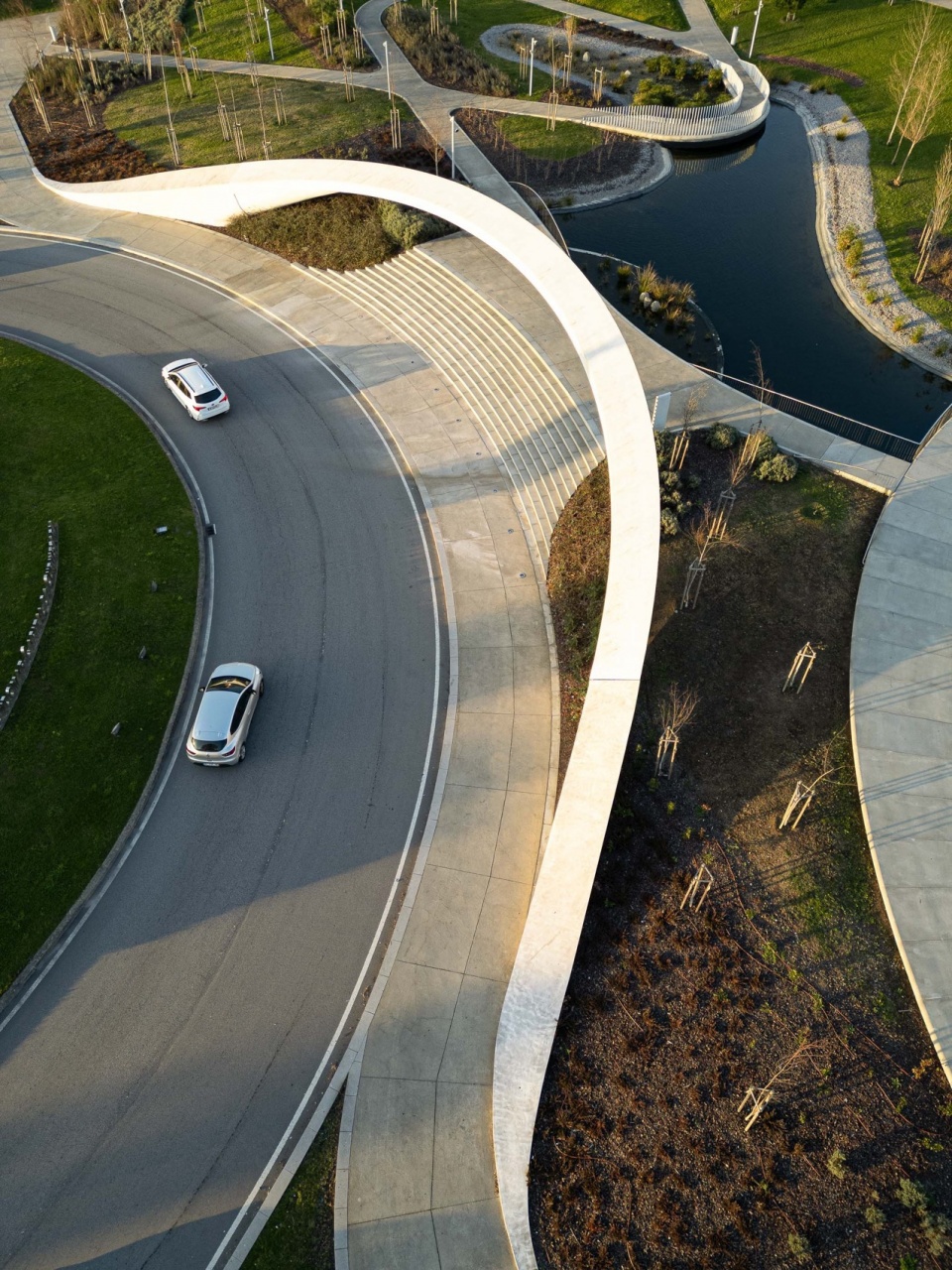 Parque Urbano Gondomar by PAULO MERLINI architects