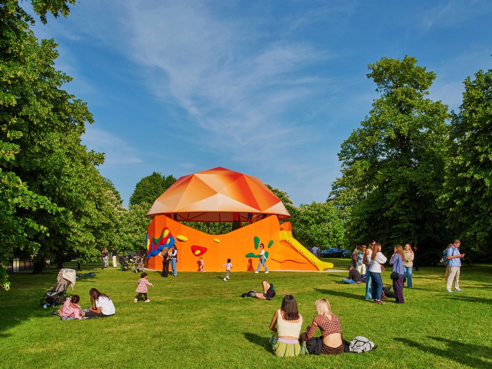 play pavilion by peter cook studio crablab