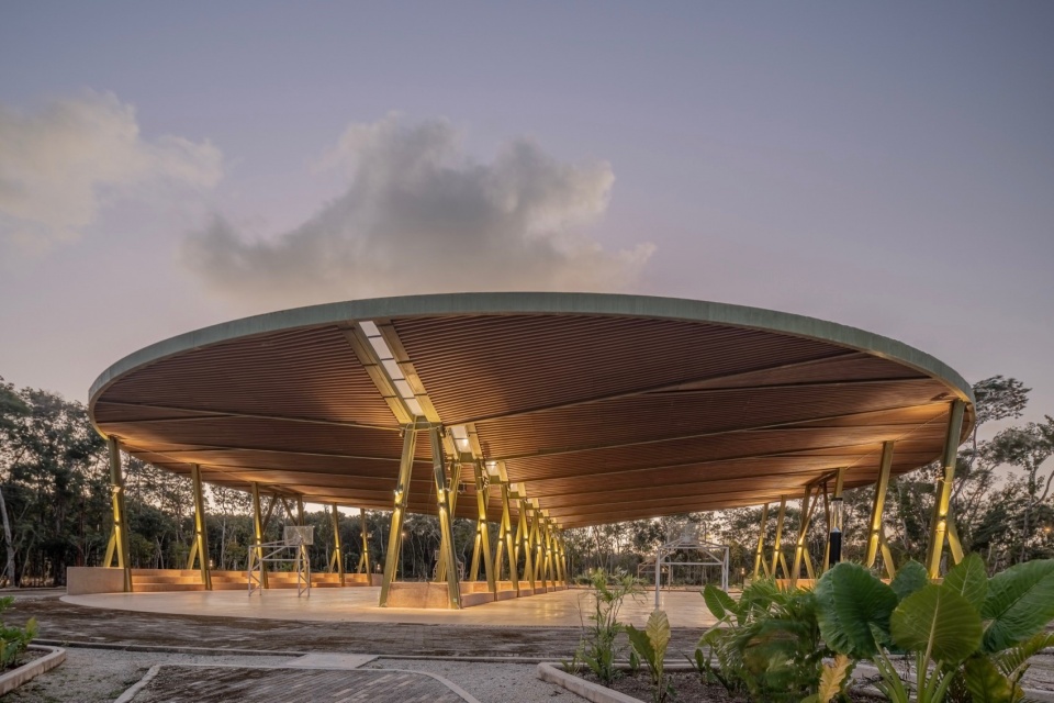 Parque Quintana Roo by AIDIA STUDIO