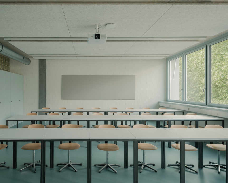 vocational school for building trades by gunz kunzle architekt