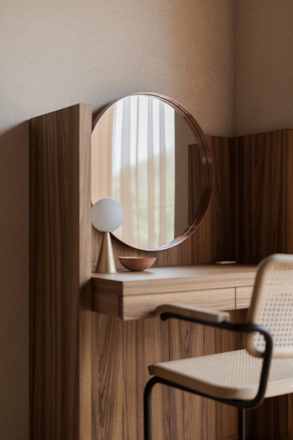 House in Yokosuka by REIICHI IKEDA DESIGN