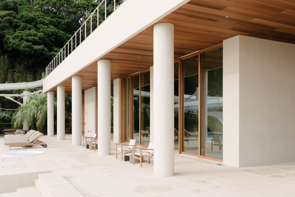 House in Yokosuka by REIICHI IKEDA DESIGN