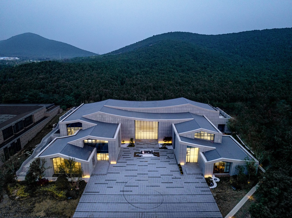 the li keran art center in xuzhou by thad