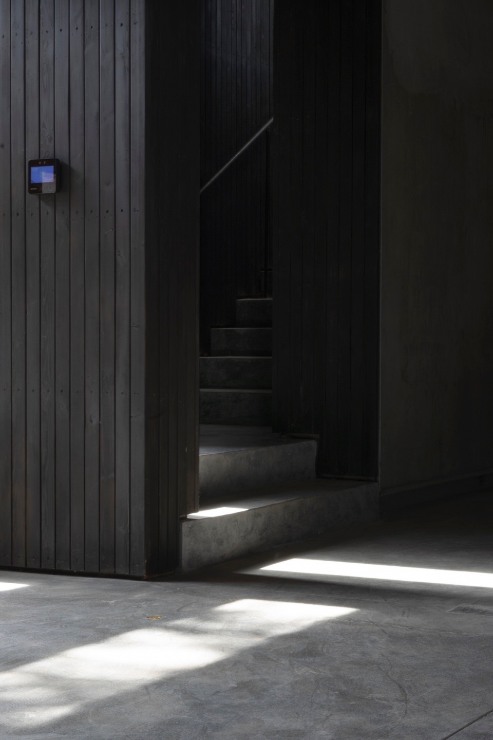 Earthen Architecture and Culture Xi an Research Center by OnEarthStudio