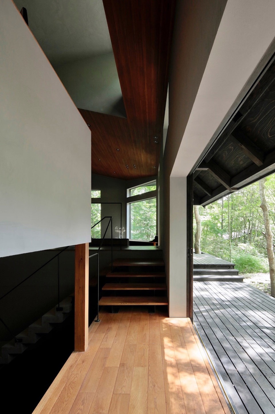 YMK by Takeshi Hirobe Architects