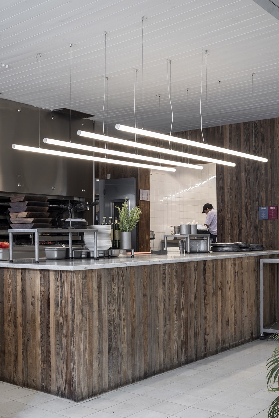 hermanos restaurant by ohio estudio