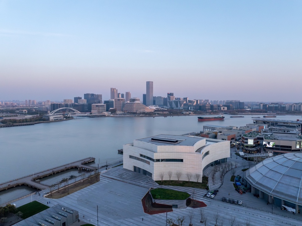The West Bund Grand Theatre by Schmidt Hammer Lassen Architects