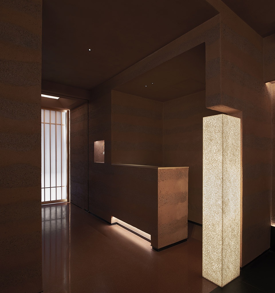 xi restaurant bar by odd okamoto deguchi design