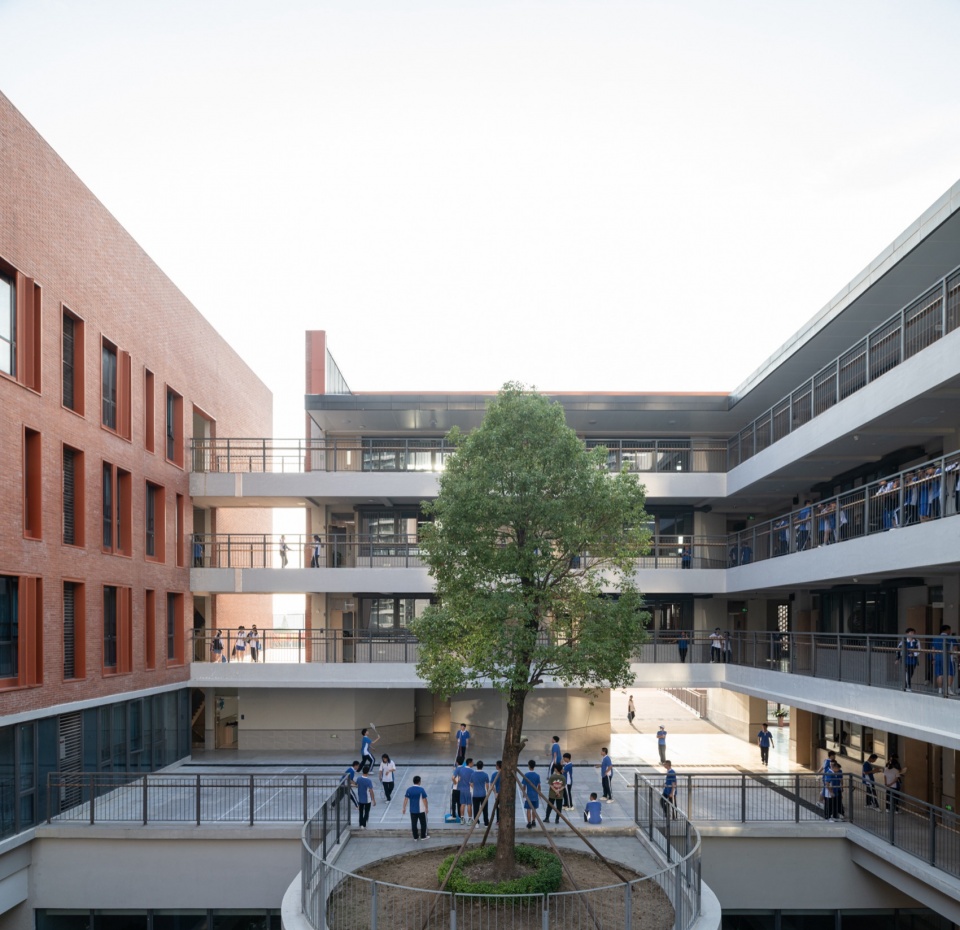 Shenzhen Fuhai Middle School