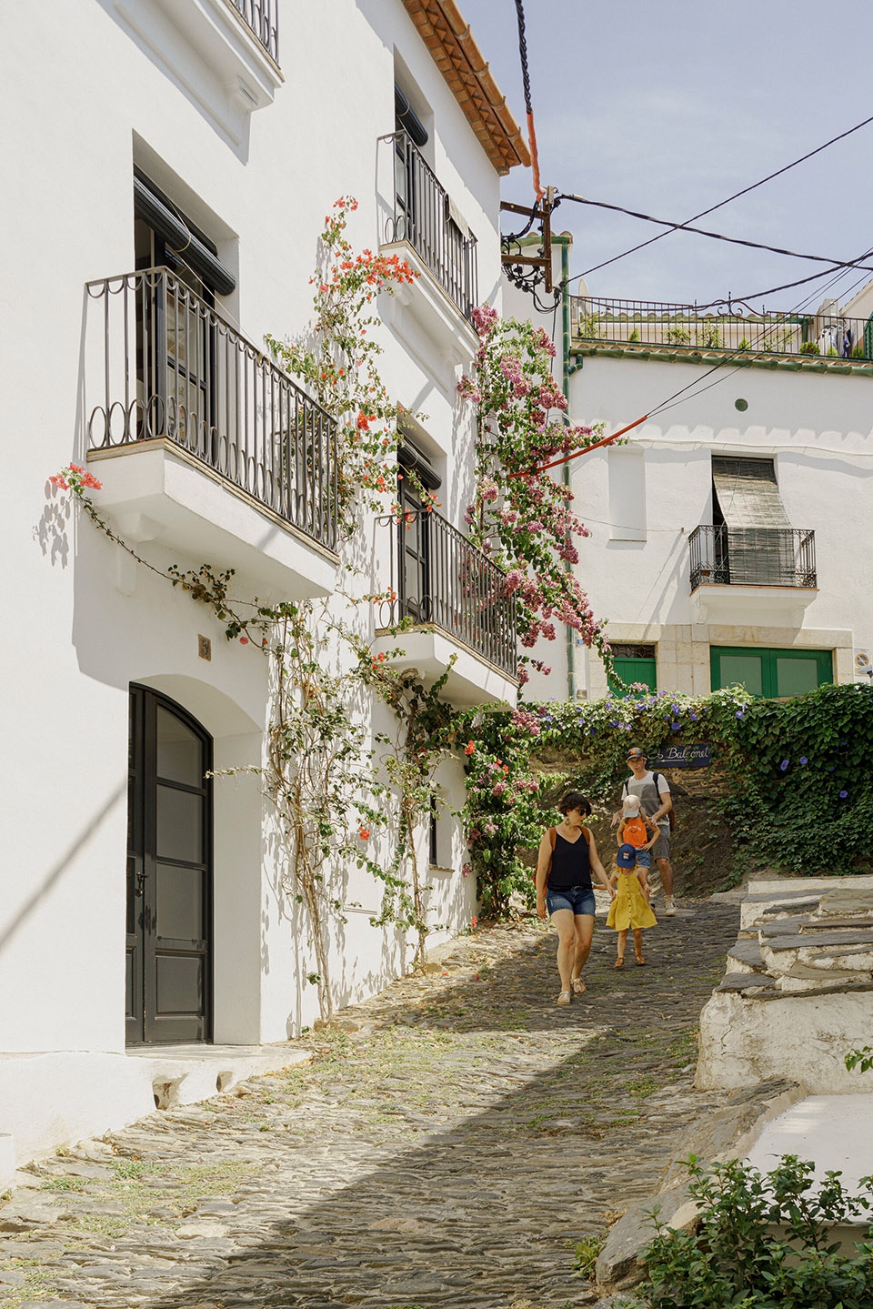 fishermans house in cadaques by bea portabella jordi pages