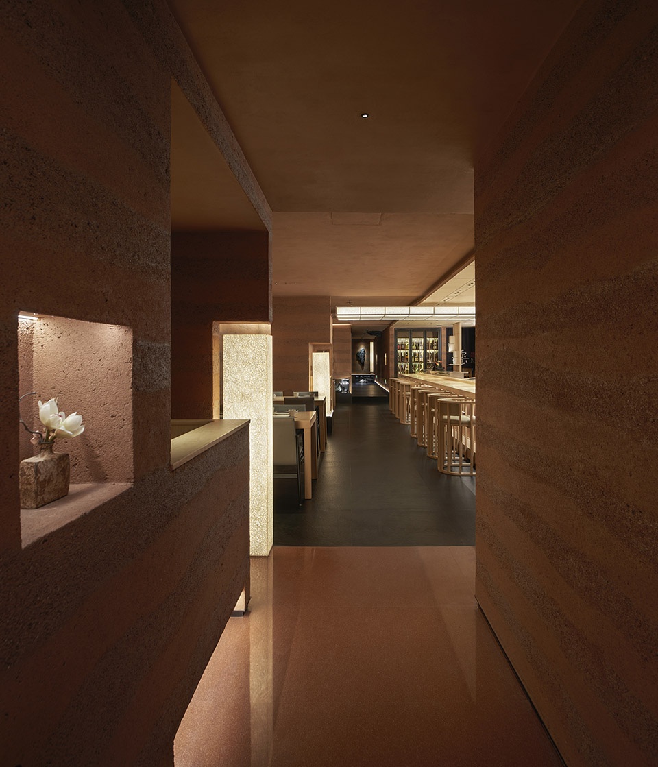 xi restaurant bar by odd okamoto deguchi design